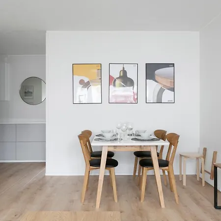 Poista 2ndhomes 2br With Balcony In Punavuori *